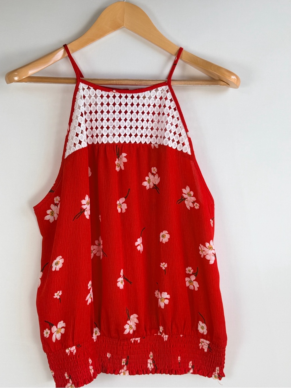 E&M Red Floral Lace Crochet Halter Tank Top Size Large